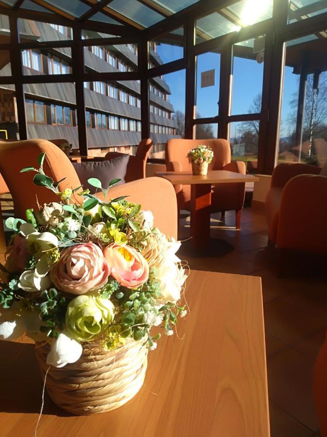 Hotel Sorea Titris ตาตรันสกา ลอมนีจา ภายนอก รูปภาพ
