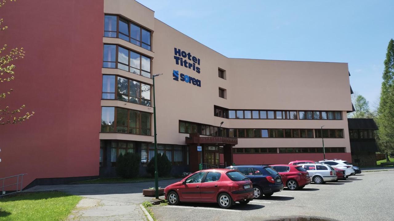 Hotel Sorea Titris ตาตรันสกา ลอมนีจา ภายนอก รูปภาพ